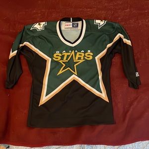 Jersey Dallas Star, size youth XL, good condition